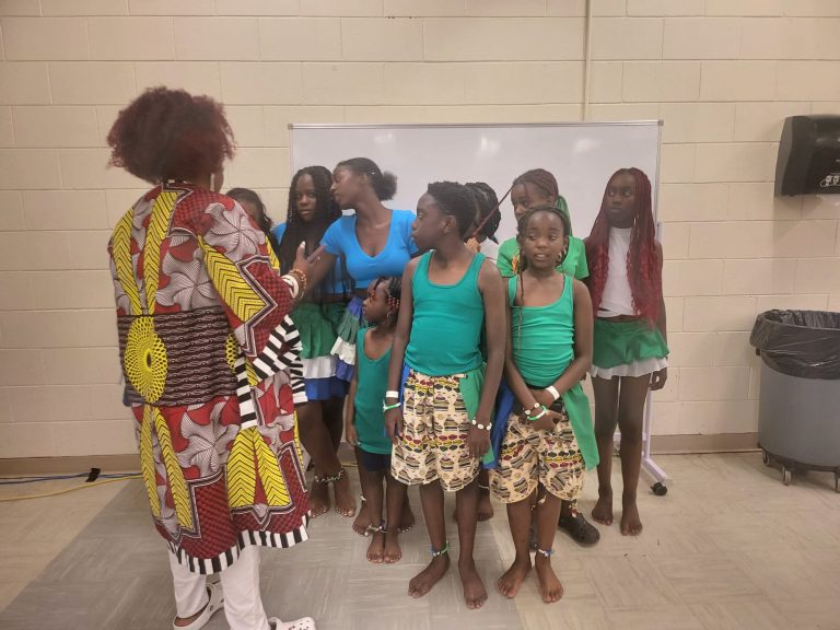 SALNAM DANCERS_1